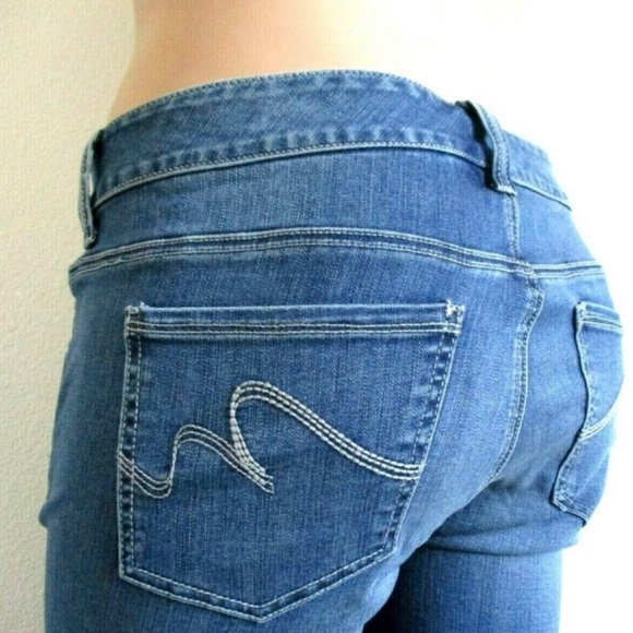 Melissa McCarthy Seven7 Jeans Women’s Stud Embellished Straight Plus Size 16 NWT - Picture 1 of 4